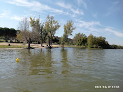Foto di Zona de bano del embalse de Cazalegas area servizi
