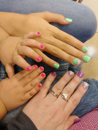 Nail Salon «Chapel Hill Nails», reviews and photos, 4640 Nashville Hwy, Chapel Hill, TN 37034, USA