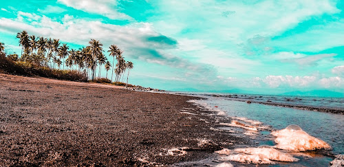 Pitugo Beach photo #2