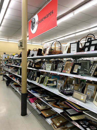 Thrift Store «Savers», reviews and photos, 3833 Washington Blvd, Ogden, UT 84403, USA