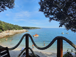 Foto von Skrila beach mit sehr sauber Sauberkeitsgrad