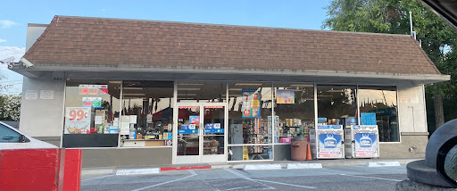 Convenience Store «Quik Stop», reviews and photos, 2704 N Bascom Ave, San Jose, CA 95124, USA