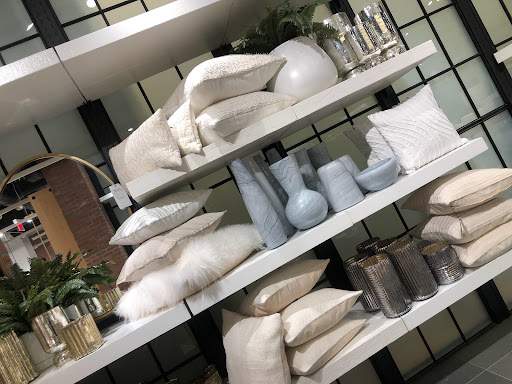 Furniture Store «west elm», reviews and photos, 160 Brookline Ave, Boston, MA 02215, USA