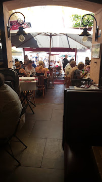 Atmosphère du Restaurant de fruits de mer Chez César à Cassis - n°8