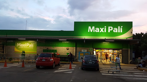 Padel shops in Managua