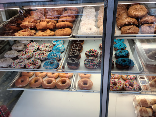Donut Shop «Donut Plus», reviews and photos, 4325 Chestnut St, Philadelphia, PA 19104, USA