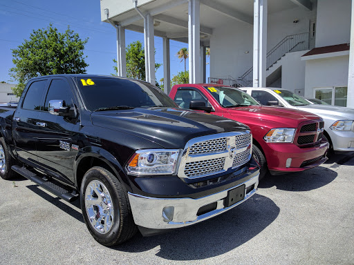 Car Dealer «Gator Chrysler Dodge Jeep», reviews and photos, 840 S Harbor City Blvd, Melbourne, FL 32901, USA