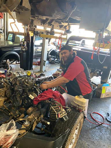 Auto Repair Shop «Magic Auto Center», reviews and photos, 23230 Valencia Blvd, Valencia, CA 91355, USA