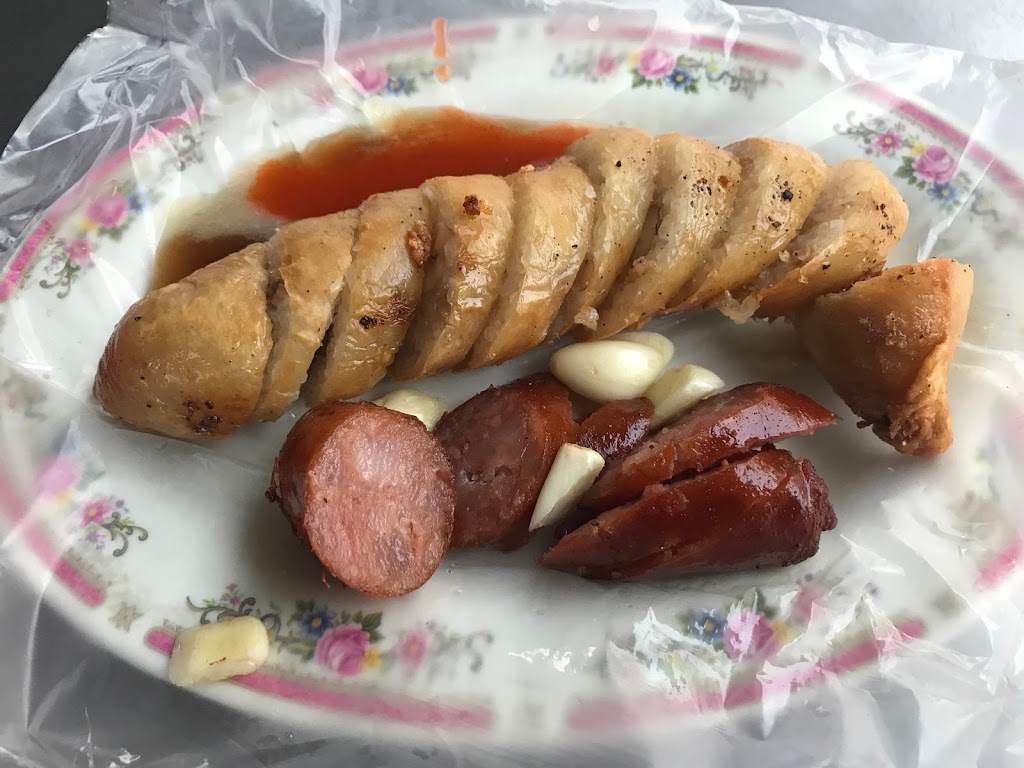 路邊黑輪攤 的照片