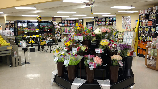 Grocery Store «Safeway», reviews and photos, 1231 S Prairie Ave, Pueblo, CO 81005, USA