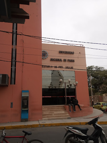 Escuela de Posgrado de la Universidad Nacional de Piura - Escuela