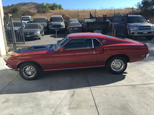 Auto Body Shop «Conejo Valley Auto Body», reviews and photos, 102 N Cunningham Rd, Thousand Oaks, CA 91362, USA