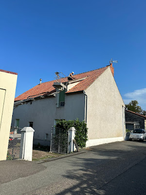 Etoile Rénovation - Vichy | Peinture, Couverture, Maçonnerie, Nettoyage et Rénovation de Devantures à Saint-Rémy-en-Rollat