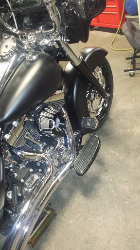 Motorcycle Dealer «MOMS Foxboro», reviews and photos, 1000 Washington St, Foxborough, MA 02035, USA