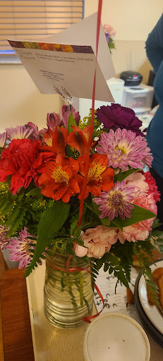 Florist «Villager Flowers & Gifts», reviews and photos, 5278 W Broad St, Columbus, OH 43228, USA