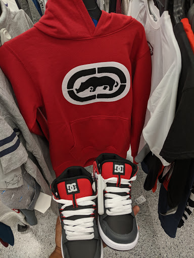 Shopping Mall «Creeks at Virginia Centre», reviews and photos, 9850 Brook Rd, Glen Allen, VA 23059, USA