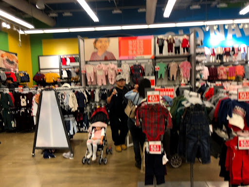 Clothing Store «Old Navy», reviews and photos, 40-24 College Point Blvd, Flushing, NY 11354, USA