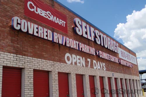 Self-Storage Facility «American Mini Storage», reviews and photos, 4108 Hickory Tree Rd, Balch Springs, TX 75180, USA