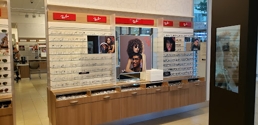 Eye Care Center «LensCrafters», reviews and photos, 2100 NW Allie Ave Ste 1210, Hillsboro, OR 97124, USA