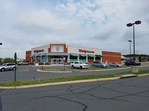 Drug Store «Walgreens», reviews and photos, 526 Fort Evans Rd NE, Leesburg, VA 20176, USA