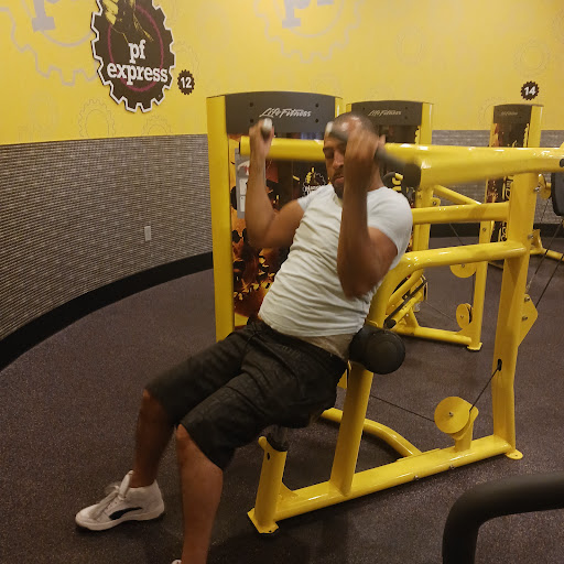Planet Fitness image
