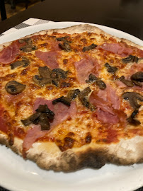 Pizza du Pizzeria LA LANTERNA à Lons-le-Saunier - n°9