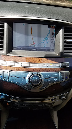 Car Dealer «Rainbow Luxury Imports.», reviews and photos, 1801 N Hwy 190, Covington, LA 70433, USA