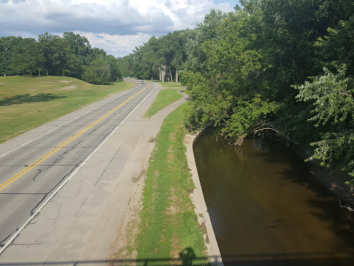 Park «Hines Park», reviews and photos, 7651 N Merriman Rd, Westland, MI 48185, USA