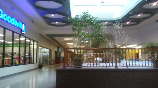 Shopping Mall «Cressona Mall», reviews and photos, 1544 PA-61, Pottsville, PA 17901, USA