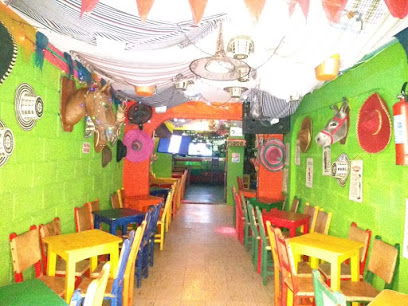 Año Viejo Fonda Bar Itagüí