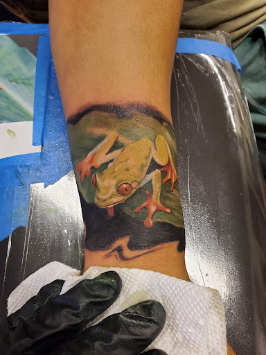 Explore finger tattoo ideas for females, creative tattoo ideas in Fresno, available at Happy Client Tattoo