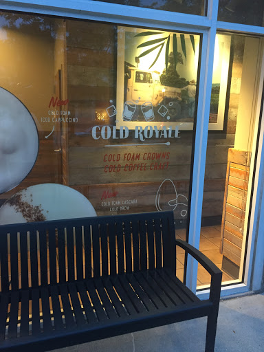 Coffee Shop «Starbucks», reviews and photos, 685 W Main St, Lake Geneva, WI 53147, USA