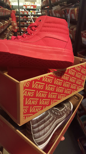 Shoe Store «Vans», reviews and photos, 485 N Tustin St, Orange, CA 92867, USA