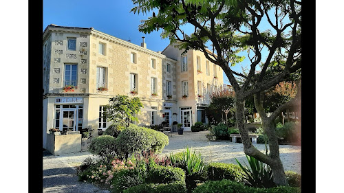 Logis Hôtel le Richelieu à Saujon
