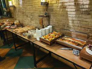 Photo n°112 de The Place to...Wagram - Restaurant Pub Paris 17 à Paris ()