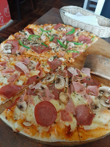 Opiniones de Nostra Pizza UIO en Quito - Pizzeria