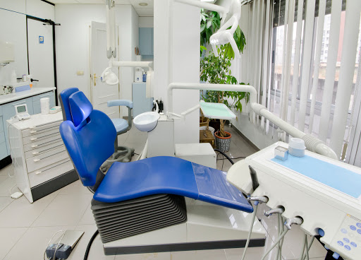 Clínica Dental Dra. Concha Pacheco Plaza. Especialista en endodoncia. en Burgos, Burgos
