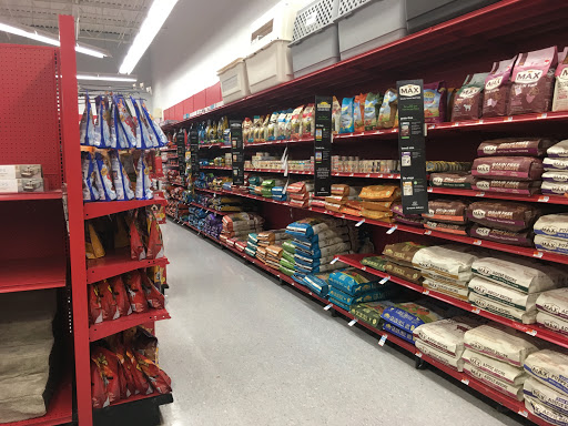 Pet Supply Store «Petco Animal Supplies», reviews and photos, 103 Commerce Way a, Woburn, MA 01801, USA