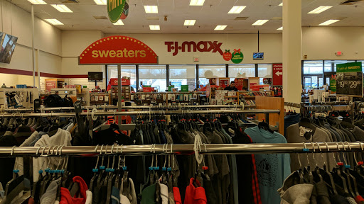 Department Store «T.J. Maxx», reviews and photos, 14 Candlewood Lake Rd, Brookfield, CT 06804, USA