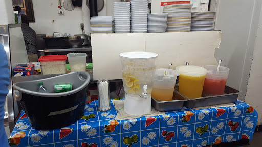 Mexican Restaurant «Los Alamos», reviews and photos, 1667 Summit St, Kansas City, MO 64108, USA