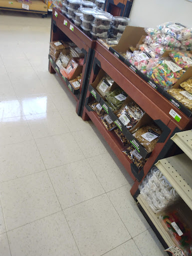 Grocery Store «Cloverdale Value Market», reviews and photos, 4 Stardust Rd, Cloverdale, IN 46120, USA