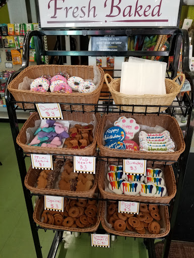 Pet Supply Store «Animal Krackers Inc», reviews and photos, 232 Main St, Gloucester, MA 01930, USA