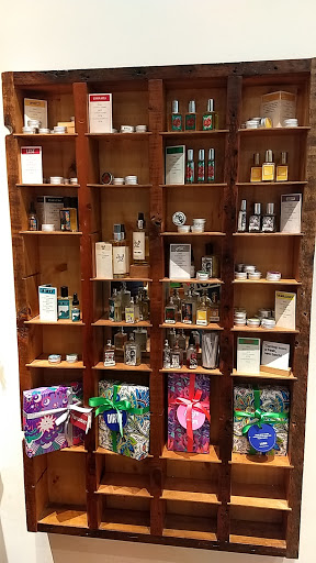 Cosmetics Store «Lush Cosmetics», reviews and photos, 99 Rockingham Park Blvd, Salem, NH 03079, USA