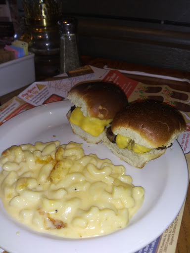 American Restaurant «Cracker Barrel Old Country Store», reviews and photos, 200 Davis Blvd, Pittsburgh, PA 15275, USA