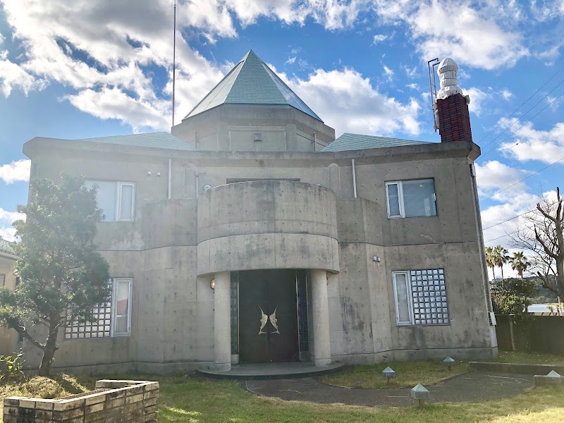 八角屋根の家 太地 (Octagonal roof house in Taiji)