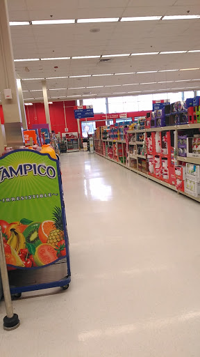 Grocery Store «Save-A-Lot», reviews and photos, 425 Broad St, Manchester, CT 06040, USA