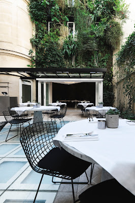 Café Alaïa à Paris