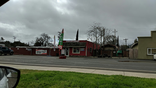 Grocery Store «Gaytan Family Market», reviews and photos, 14110 Austin Rd, Clearlake, CA 95422, USA