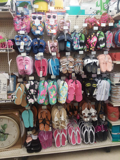 Dollar Store «FAMILY DOLLAR», reviews and photos, 276 Main St, City of Orange, NJ 07050, USA