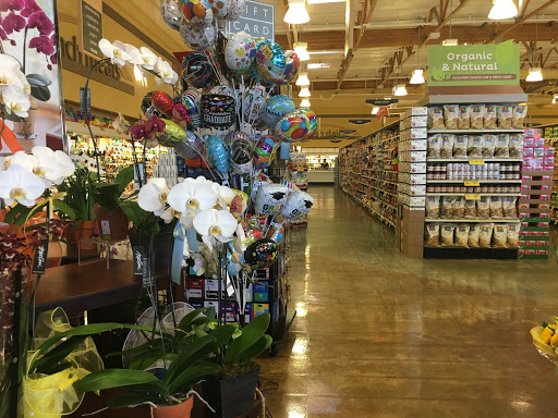 Grocery Store «Safeway», reviews and photos, 4015 E Castro Valley Blvd, Castro Valley, CA 94552, USA